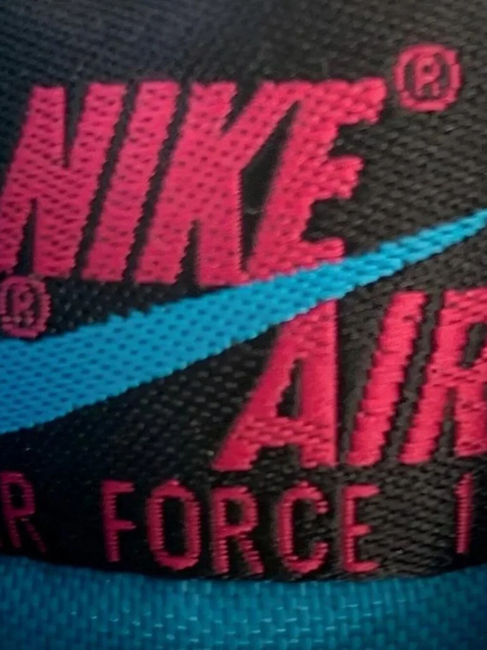 PRISTINE NIKE AIR FORCE 1 DD9183-001 MIAMI NIGHTS BLACK TEAL/RED MEN'S SIZE 9.5M